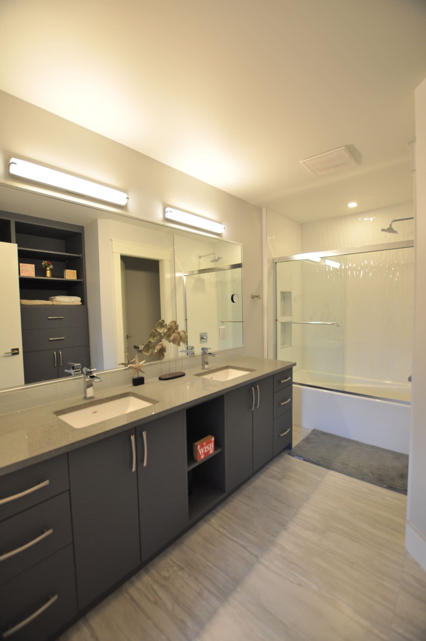 Westcoast Modern in Langford Gallery 11